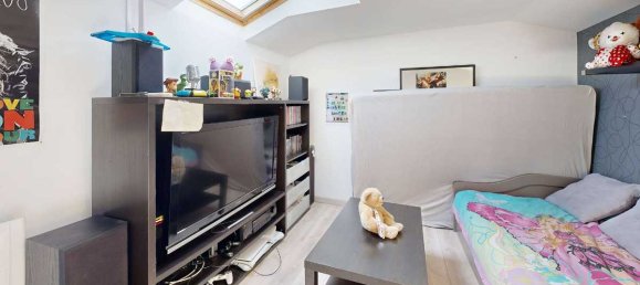 4 bedrooms Villa in Sauveterre, France No. 195827 4