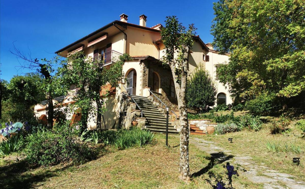 4 bedrooms House in Rignano sull'Arno, Italy No. 1203