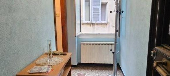 2-salle Appartement à Genoa, Italy No. 76323 6