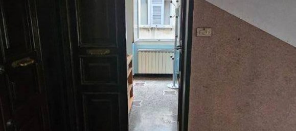 2-salle Appartement à Genoa, Italy No. 76323 3