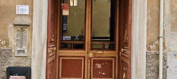 2-salle Appartement à Genoa, Italy No. 76323 2