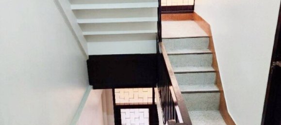 4 bedrooms Warehouse in Bangkok, Thailand No. 14260 3