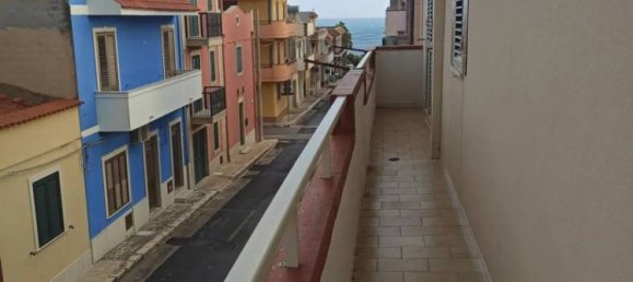 Квартира с 3 спальнями в Портопало ди Капо Пассеро, Италия № 60799 3