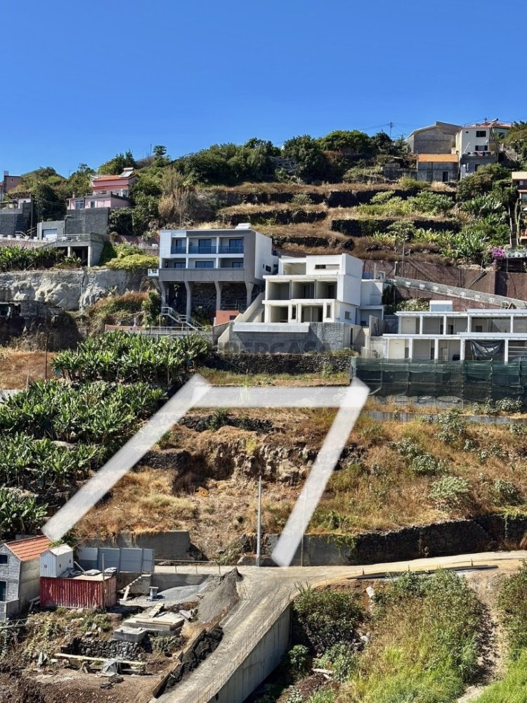 Terreno en Calheta, Portugal No. 355456