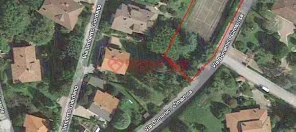 Terreno en Tradate, Italy 1355 m² No. 132324 5