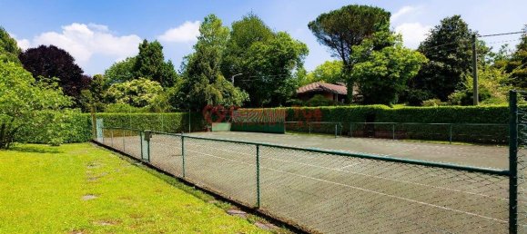 Terreno en Tradate, Italy 1355 m² No. 132324 6