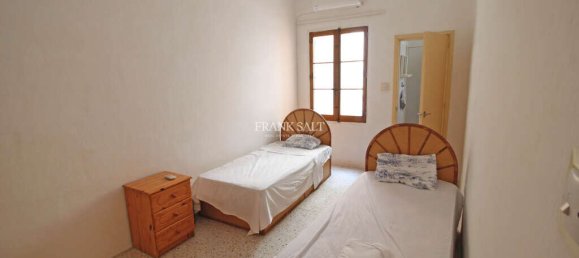 2 bedrooms Townhouse in Sliema, Malta No. 3747 7
