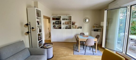 2 bedrooms Apartment in La Celle-Saint-Cloud, France No. 163602 5