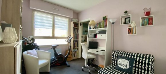 2 bedrooms Apartment in La Celle-Saint-Cloud, France No. 163602 8