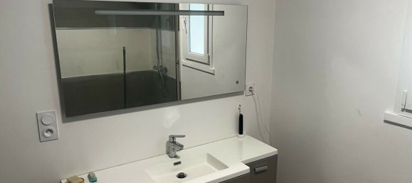 5 bedrooms House in Mayenne, France No. 357834 9