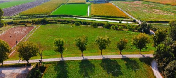 5 Schlafzimmer Haus in Curtatone, Italy, Nr. 128611 28