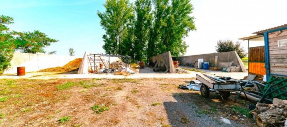 5 Schlafzimmer Haus in Curtatone, Italy, Nr. 128611 36