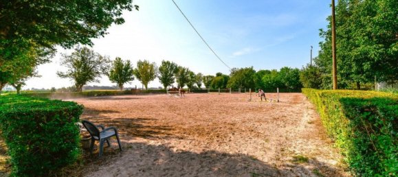 5 Schlafzimmer Haus in Curtatone, Italy, Nr. 128611 4