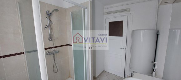 2 bedrooms Apartment in Beauvais, France No. 69042 7