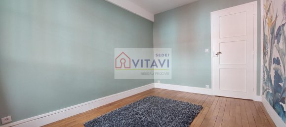 2 bedrooms Apartment in Beauvais, France No. 69042 6