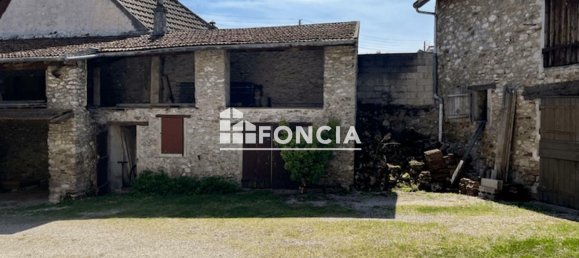 Edificio en Chateau-Thierry, France 130 m² No. 53673 2