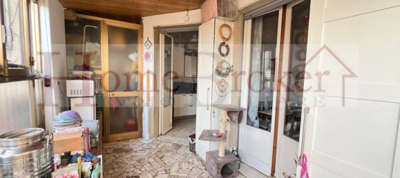 4-Zimmer Wohnung in Florence, Italy, Nr. 271671 6
