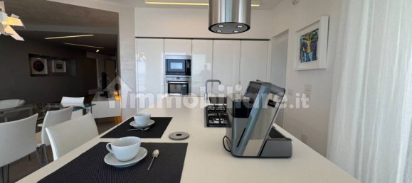 3 bedrooms Penthouse in Ospedaletti, Italy No. 301025 8