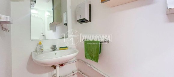 Gewerbliche Immobilie in Turin, Italy 40m², Nr. 267974 12