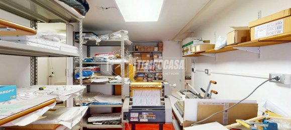 Gewerbliche Immobilie in Turin, Italy 40m², Nr. 267974 9