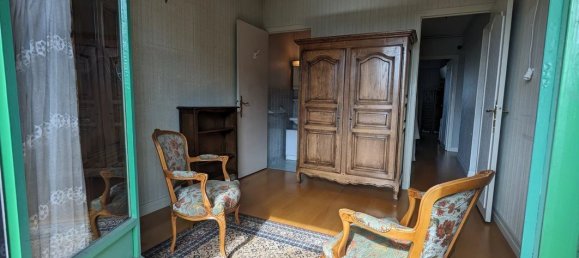 Apartamento de 2 dormitorios en Bourges, France No. 85284 24