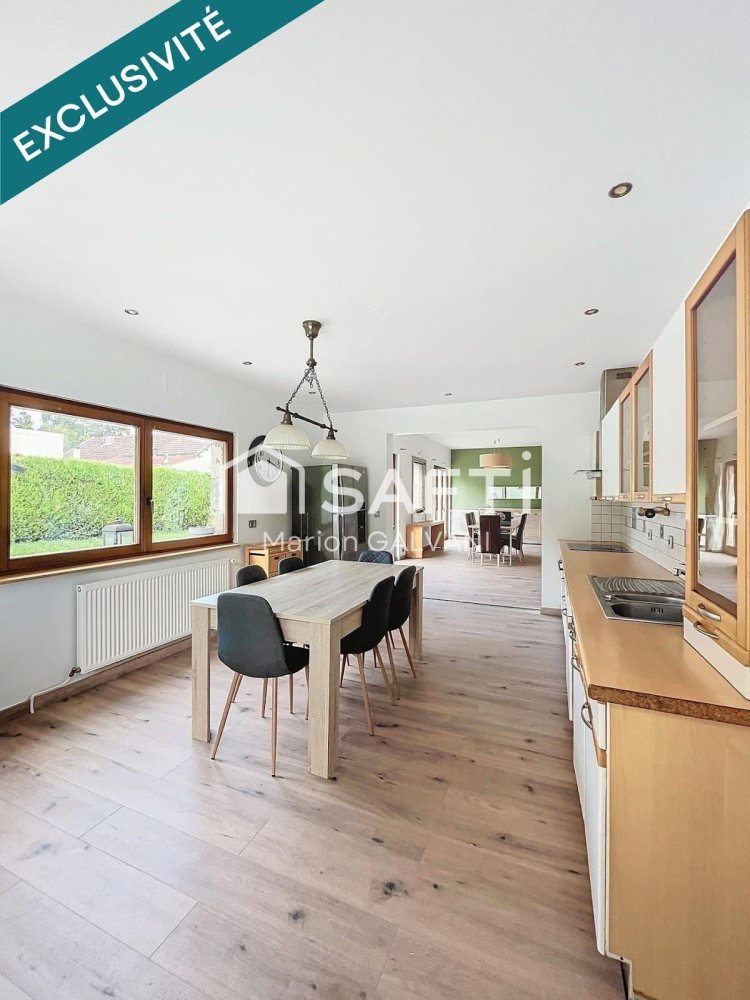 4 Schlafzimmer Haus in Jarny, France, Nr. 240373