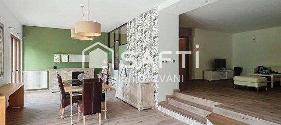 4 Schlafzimmer Haus in Jarny, France, Nr. 240373 3