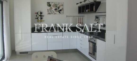 3 bedrooms Apartment in Saint Julian's, Malta No. 8440 2