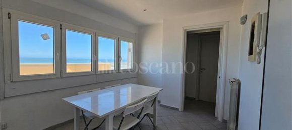 7 Schlafzimmer Penthouse in Pomezia, Italy, Nr. 377583 9