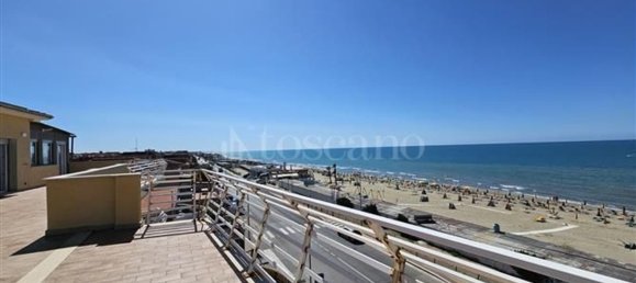 7 Schlafzimmer Penthouse in Pomezia, Italy, Nr. 377583 41