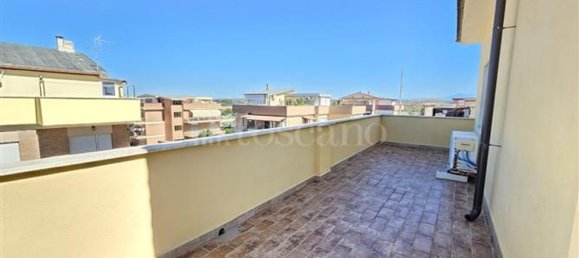 7 Schlafzimmer Penthouse in Pomezia, Italy, Nr. 377583 42