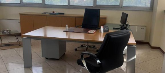 Lagerhaus in Agliana, Italy 1500m², Nr. 340209 17