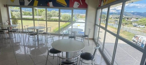 Lagerhaus in Agliana, Italy 1500m², Nr. 340209 8