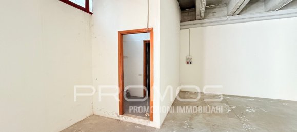 عقار تجاري في Cagliari, Italy 220متر مربع رقم 363697 11