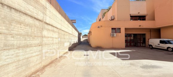 عقار تجاري في Cagliari, Italy 220متر مربع رقم 363697 4