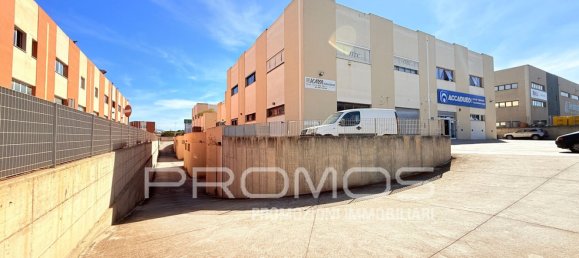 عقار تجاري في Cagliari, Italy 220متر مربع رقم 363697 2