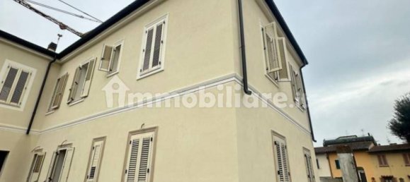 2 chambres Appartement à Campi Bisenzio, Italy No. 9901 5