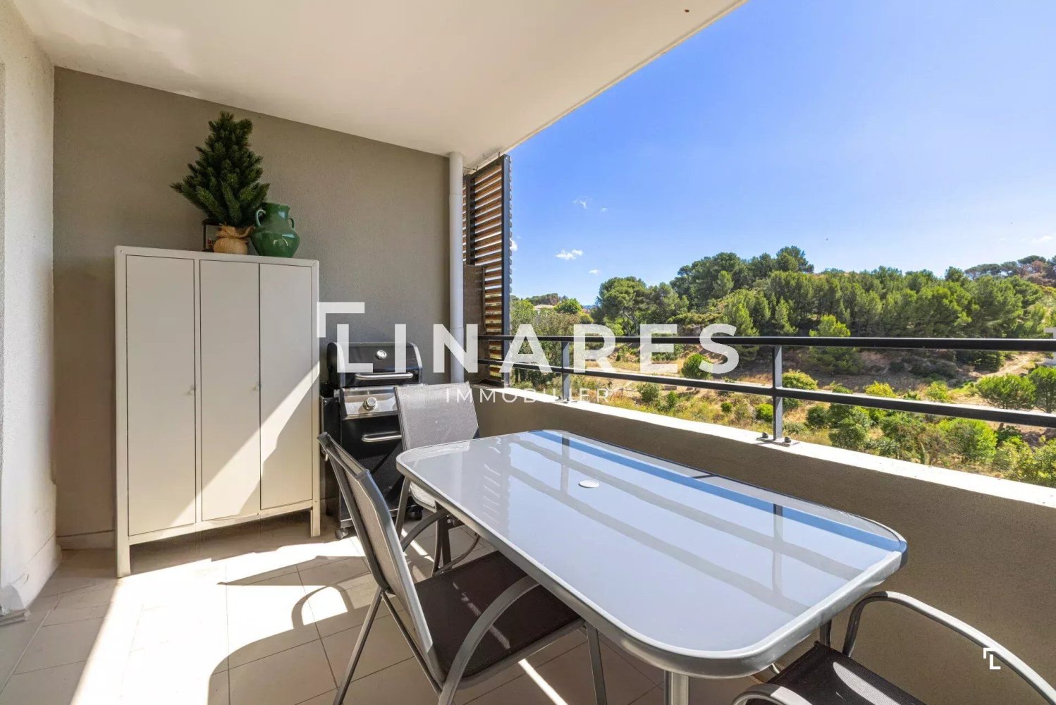 1 bedroom Apartment in Marseille, France No. 294263