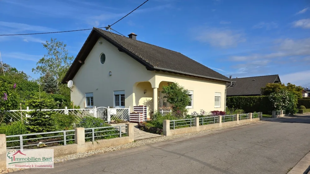 Casa de 3 dormitorios en Merzig-Wadern, Germany No. 309538