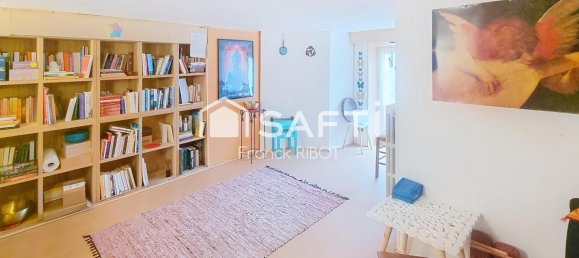 3 bedrooms House in Yonne, France No. 196350 10