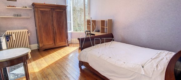 Дом с 7 спальнями в Сольньер, Франция № 91403 10