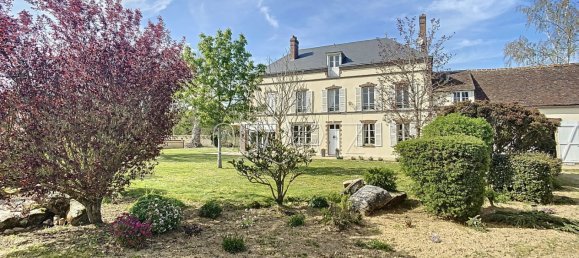 Дом с 7 спальнями в Сольньер, Франция № 91403 2