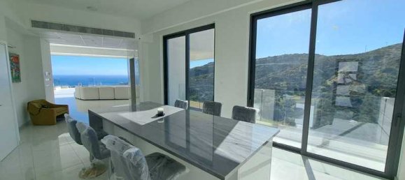 8 chambres Villa à Agios Tychonas, Cyprus No. 7563 3