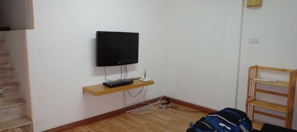 Apartamento de 2 dormitorios en Ba Dinh, Vietnam No. 5804 2