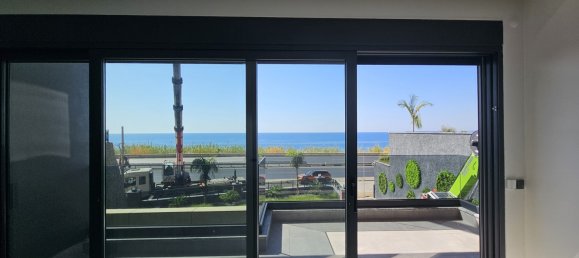 Appartement 2+1 à Kargicak, Turkey No. 27346 23