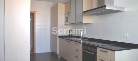 2 bedrooms Apartment in Quarteira, Portugal No. 63498 3
