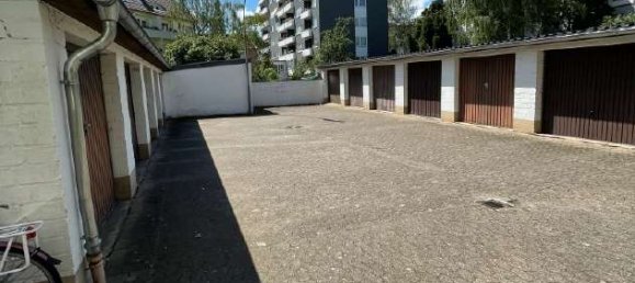 Studio in Bonn, Germany No. 18302 5