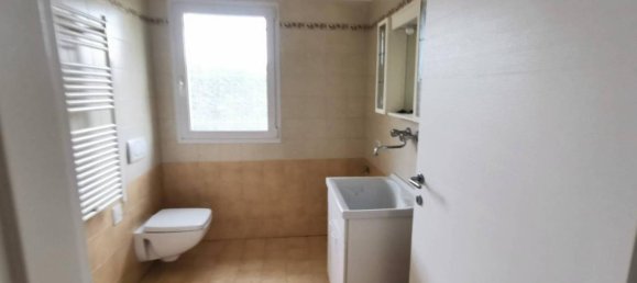 4 rooms Apartment in Vicenza, Italy No. 102515 15