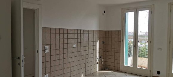 4 rooms Apartment in Vicenza, Italy No. 102515 30