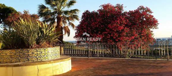 10 غرف نوم منزل في Almada, Portugal رقم 79664 24